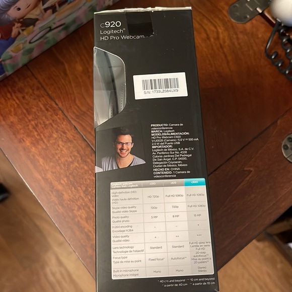 Logitech HD Pro Webcam - Picture 2 of 4